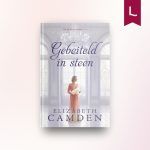 Gebeiteld in steen