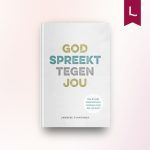 God spreekt tegen jou