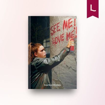 See me! Love me!